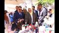 بالصور- وزيرة التضامن ومحافظ الإسكندرية يفتتحان معرض المنتجات اليدوية في حملة "الألف كيلو متر"