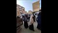 بالصور- إقبال في السويس على تحرير توكيلات الانتخابات الرئاسية