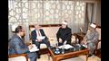 لقاء المحافظ ووزير اللأوقاف (2)
