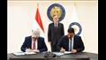 وزير البترول خلال توقيع اتفاقيات لإنتاج والبحث عن الذهب في الصحراء الشرقية