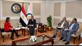 لقاء وزير البترول مع رئيسة شركة إيناب سيبترول التش