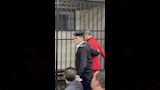 أول ظهور للمتهم بقتل 3 مصريين في قطر بالبدلة الحمراء
