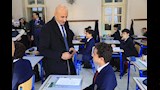 وزير التربية والتعليم والسفير الفرنسي يتفقدان مدرسة العائلة المقدسة (4)