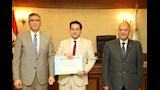 محافظ الجيزة يكرم أوائل الدورات التدريبية من موظفي الديوان العام  (3)