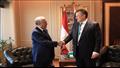 وزير الآثار يبحث مع سفير المغرب سبل تشجيع المستثمر