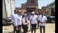 محافظ أسوان يتفقد موقع إنشاء مجمع مدارس الأحمدية (3)
