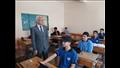 طلاب الصف الأول الثانوي بالقاهرة يؤدون امتحان الرياضيات - صور