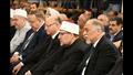 وزير الأوقاف ونقيب الأشراف يؤديان صلاة الجمعة بمسجد السيدة زينب (9)