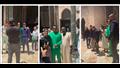 الجمهور المغربي يحاصر محمد رمضان عقب صلاة الجمعة