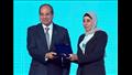 القومي للمرأة يهنئ سيدات مصر التي كرمهن الرئيس السيسي باحتفالية عيد العمال (3)