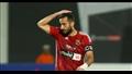 علي معلول لاعب الأهلي