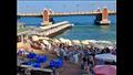 صور ترصد الإقبال الأكبر هذا الصيف على شواطئ الإسكندرية 