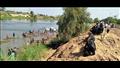 صور| "النساء على الشط والرجال في النيل".. فرق الإنقاذ النهري بالغربية تواصل البحث عن طفلة "كفر حانوت" الغارقة