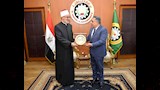 محافظ الدقهلية يستقبل الدكتور نظير عياد مفتي الجمهورية (9)