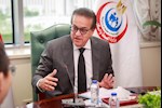 عبدالغفار يبحث مع شركتين صينيتين إنشاء مراكز للجراحة الروبوتية بمصر