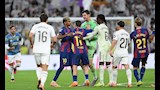 مشادة بين لاعبي برشلونة وريال مدريد (5)