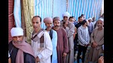 محافظ سوهاج يتفقد لجان الانتخابات (12)
