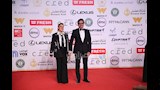 الفنان محمد رياض والفنانة رانيا محمود ياسين يخطفان الأنظار على الريد كاربت