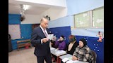 وزير العمل يُدلي بصوته في انتخابات النواب بالتجمع الخامس (6)