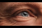 نصائح طبية للحفاظ على صحة العينين مع تقدمك في العمر
