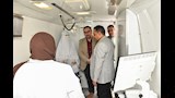 محافظ الشرقية يتفقد قافلة طبية