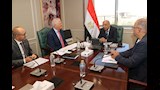 وزير الكهرباء يبحث خطوات إنشاء محطتي طاقة شمسية وهيدروجين أخضر بسيناء