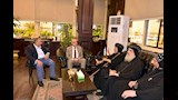 محافظ الأقصر يستقبل وفد دير مار جرجس بالرزيقات لدعوتهم للموسم السنوي (4)
