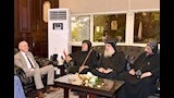 محافظ الأقصر يستقبل وفد دير مار جرجس بالرزيقات لدعوتهم للموسم السنوي (7)