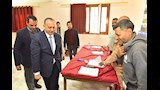 محافظ أسيوط يواصل جولاته الميدانية لمتابعة انتخابات النواب بالدائرة الثالثة  (6)