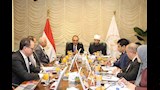 وزيرا الأوقاف وقطاع الأعمال يبحثان التعاون في عدد من المجالات  (3)