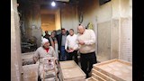 بالصور- محافظ الوادي الجديد في جولة مفاجئة على مخابز الخارجة
