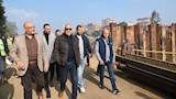 وزير الري يتفقد عملية إحلال وتجديد قنطرة فم بحر مويس ببنها