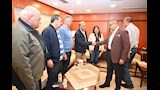 المحافظ يرحب بالوفد 
