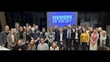 موظفو شركة سيمنز - أرشيفية