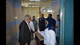 رئيس التأمين الصحي يزور مستشفى النيل (3)