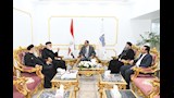 محافظ قنا يستقبل وفود الكنائس للتهنئة بعيد الفطر  (3)