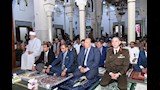 محافظ قنا يؤدي صلاة عيد الفطر وسط حشد من الأهالي (7)