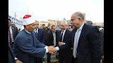 محافظ المنيا يؤدي صلاة عيد الفطر بساحة مدرسة الفريق صفى الدين أبوشناف (18)