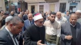  رئيس جامعة الأزهر يستقبل المعزين في وفاة والده بمسقط رأسه بكفر الشيخ 