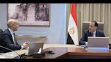 رئيس الوزراء يُتابع مع وزير التربية والتعليم عددًا