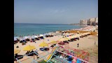 إقبال محدود على شواطئ الإسكندرية في شم النسيم (13)_13