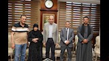محافظ المنيا يلتقي تسعينية تبرعت بأرض لبناء مستشفى (3)