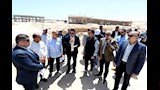 وزير الإسكان يتفقد طريق الازدواج وإنشاء سور الشانزلزيه بمركز مارينا العلمين السياحي (4)
