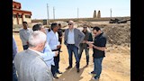 وزير الري يتفقد الترع ومحطات المياه بالسويس ويوجه بإزالة المخالفات (10)