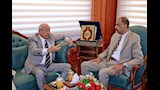 محافظ سوهاج يناقش مع المهندس نجيب ساويرس مشروع دار وسلامة (4)