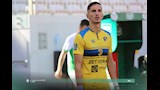 اللاعب الجزائري عادل بولبينة نجم فريق بارادو (8)