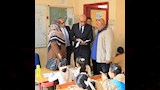 وزير التعليم يفاجئ 7 مدارس في 3 محافظات ويتابع دفاتر المعلمين ودرجات الحضور (6)