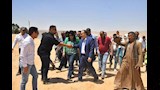 محافظ أسيوط يتفقد مشروع إنشاء مصنع متكامل لمنتجات الرمان بالبداري (10)