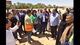محافظ أسيوط يتفقد مشروع إنشاء مصنع متكامل لمنتجات الرمان بالبداري (16)