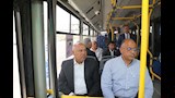 كامل الوزير يستقل الأتوبيس الترددي BRT (22)